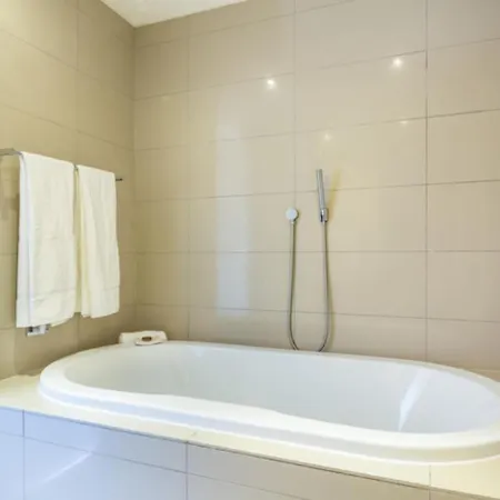 Zaimov Park Apartment * София